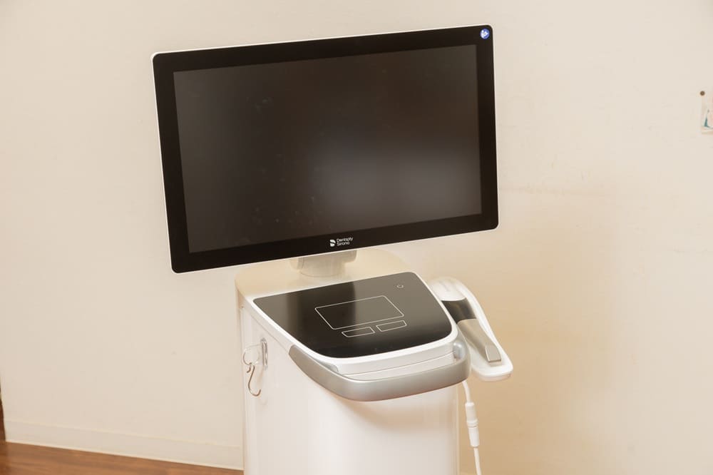 口腔内スキャナー（シロナ社プライムスキャン）