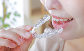 マウスピース型矯正装置